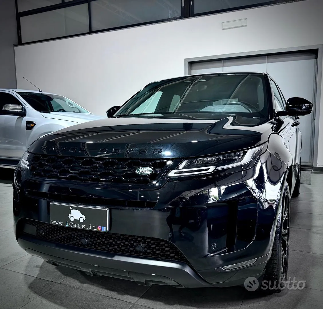 Land Rover Range Rover Evoque 2023 photo 2