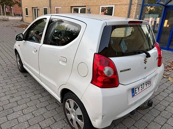 Suzuki Alto 2009 photo 2