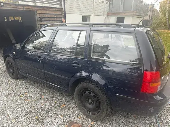 Volkswagen Golf 4 2000 photo 3
