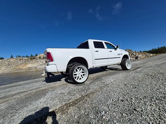 Ram 1500 2014 photo 3