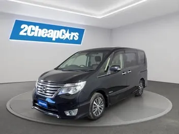Nissan Serena 2015 photo 2