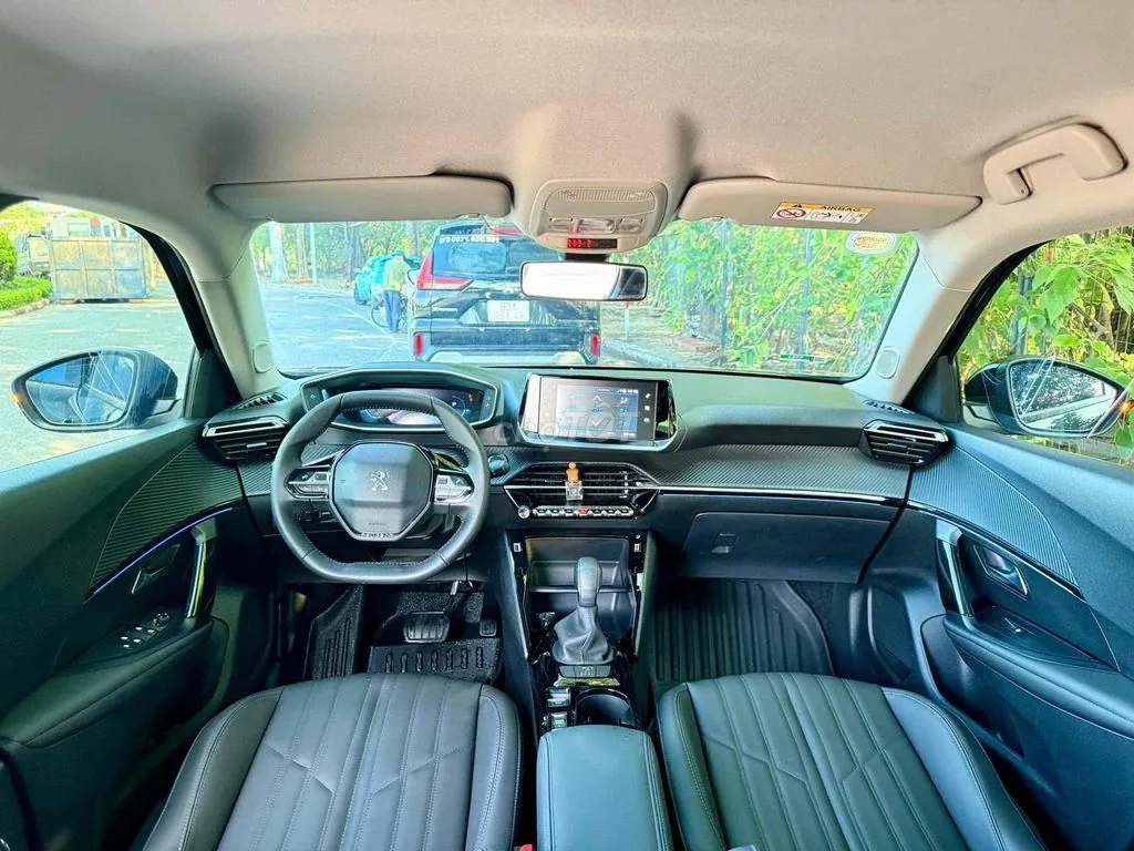 Peugeot 2008 2021 photo 4