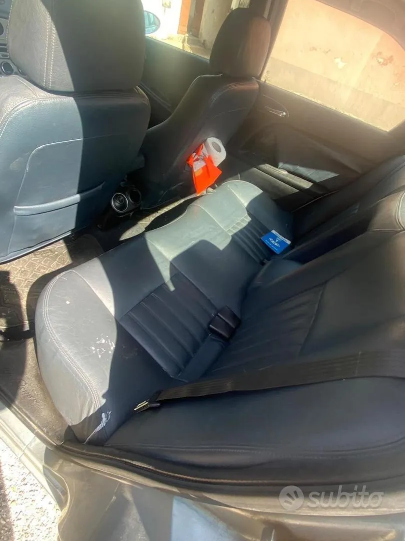 Alfa Romeo 156 2005 photo 2