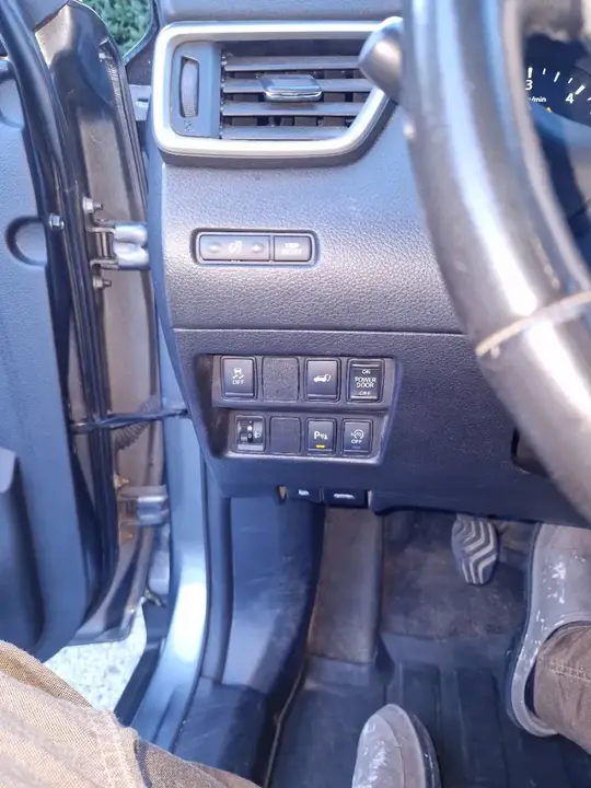 Nissan X-Trail 2017 photo 2