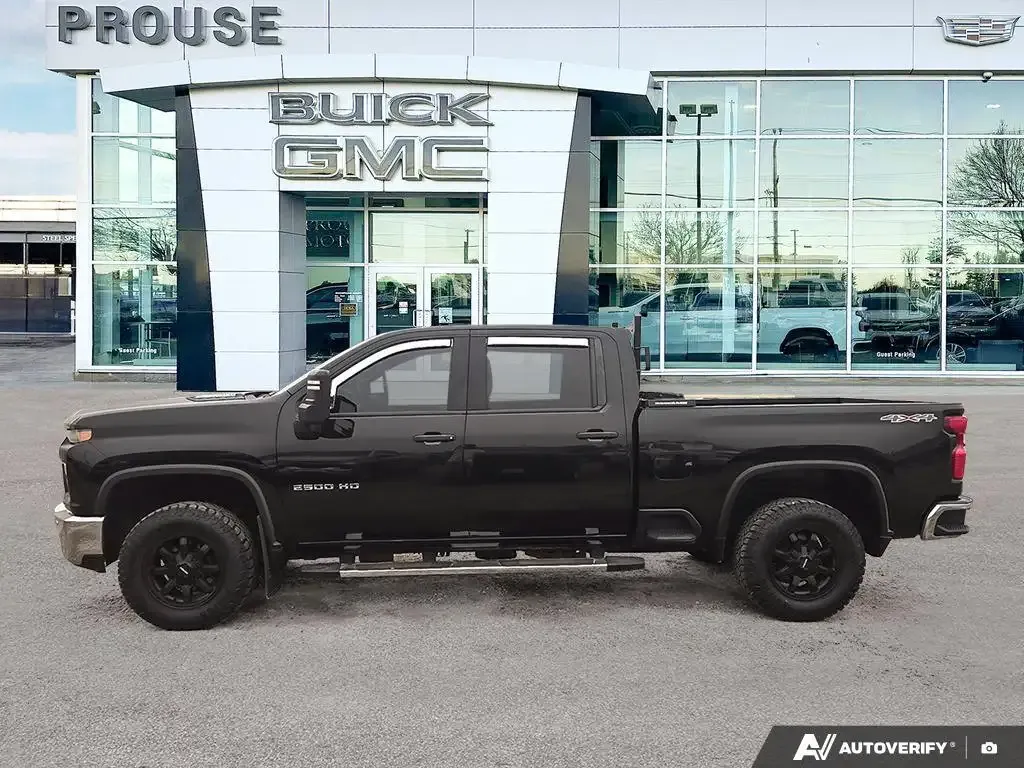 Chevrolet Silverado 2500 2022 photo 3