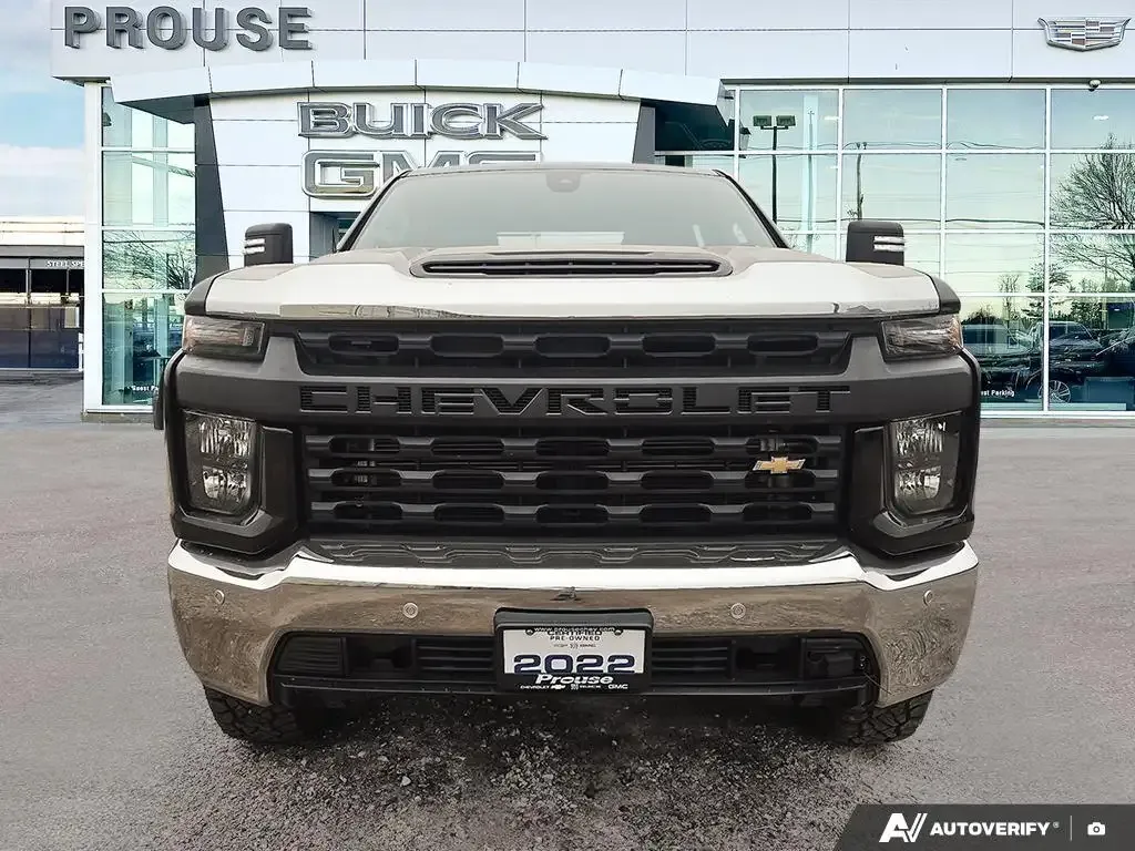 Chevrolet Silverado 2500 2022 photo 2