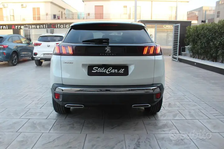Peugeot 3008 2022 photo 4