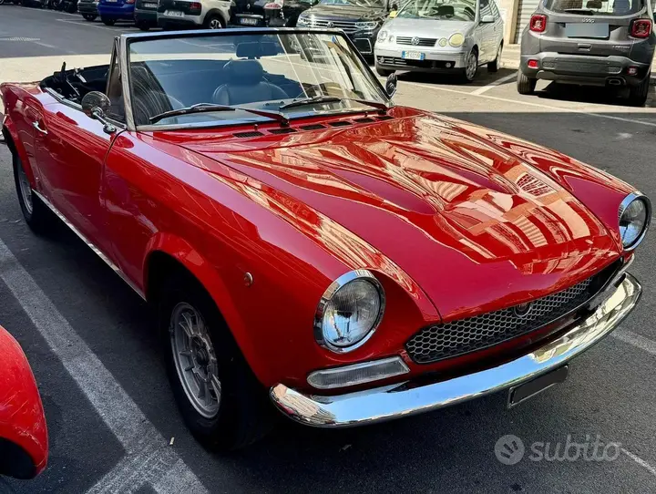Fiat 124 Spider 1970 photo 5