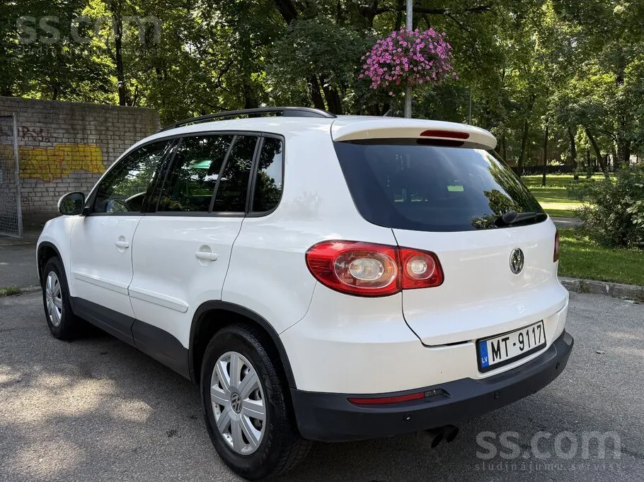 Volkswagen Tiguan 2009 photo 3