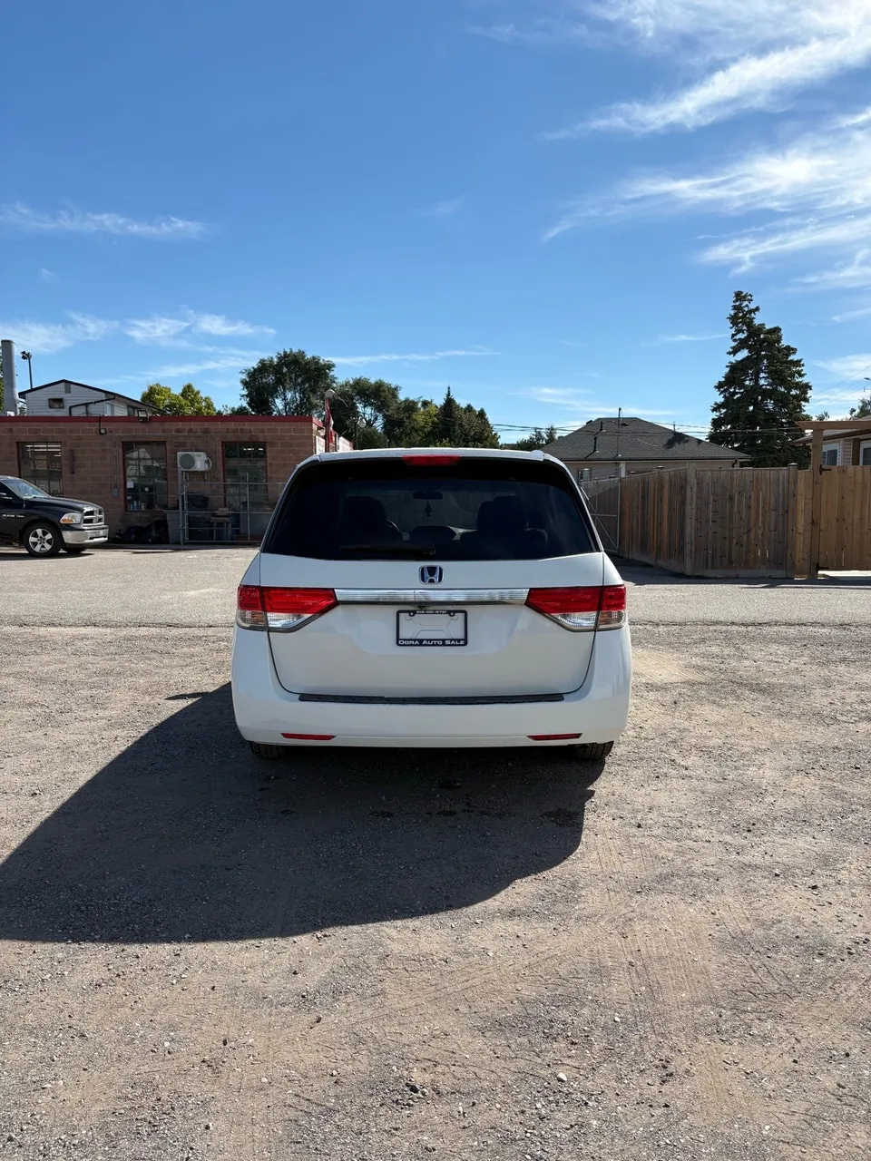 Honda Odyssey 2015 photo 3