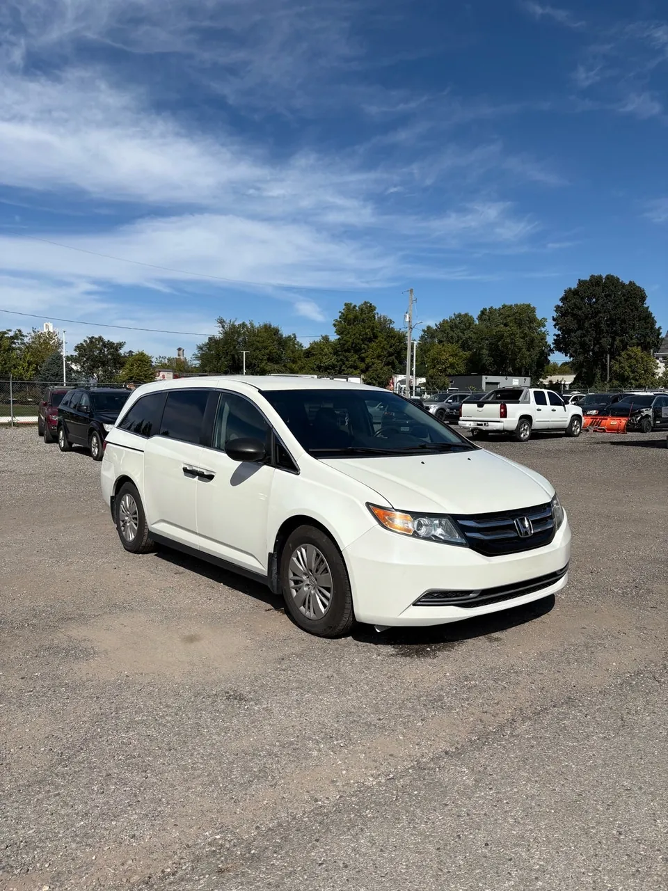 Honda Odyssey 2015 photo 2