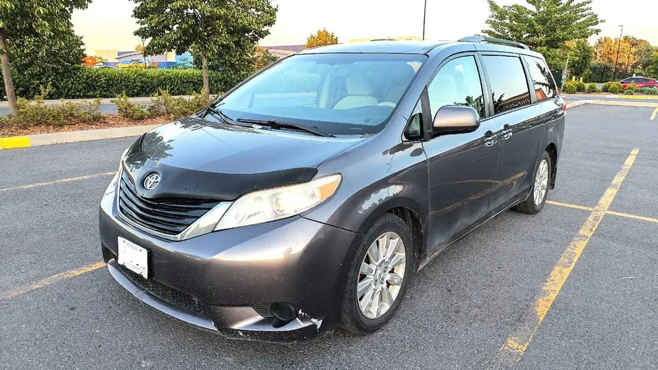 Toyota Sienna