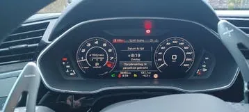 Audi Rsq3