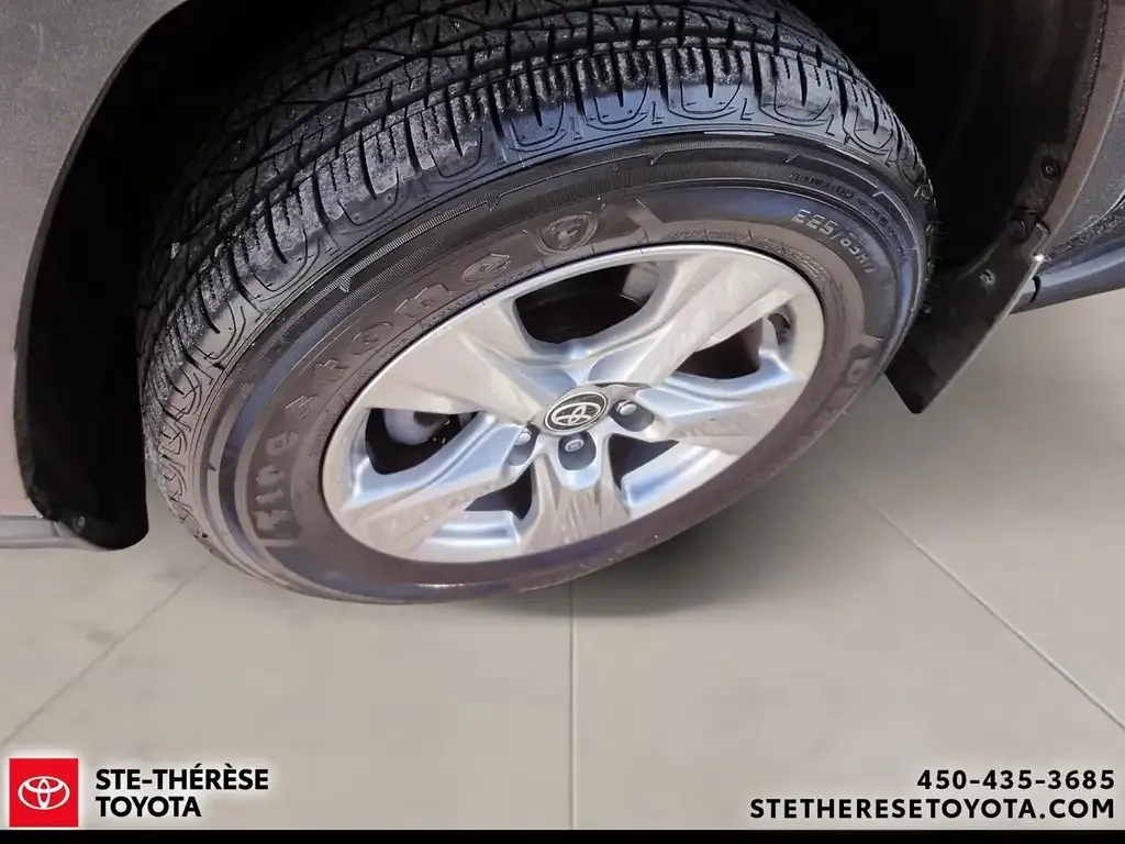 Toyota Rav4 2024 photo 2