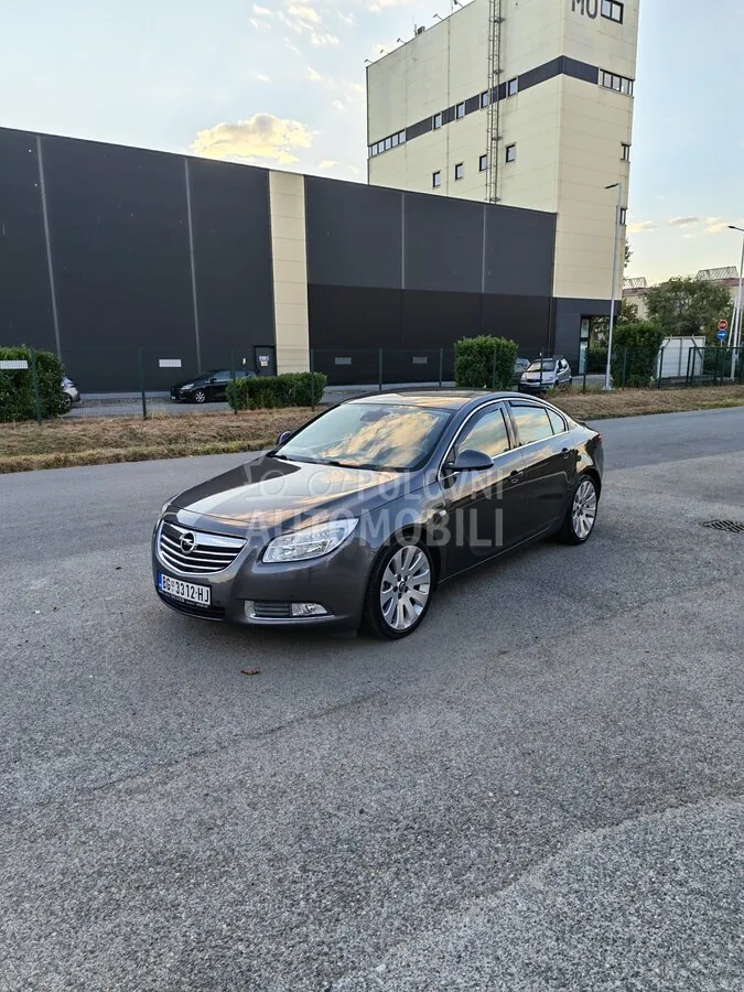 Opel Insignia