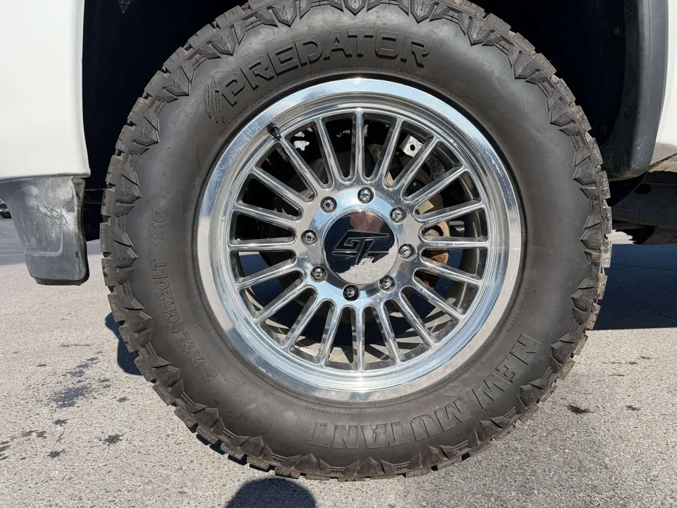 GMC Sierra 3500Hd 2018 photo 2