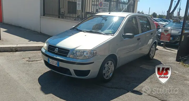 Fiat Punto 2003 photo 3