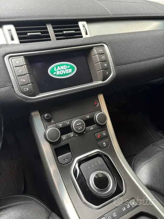 Land Rover Evoque 2016 photo 4