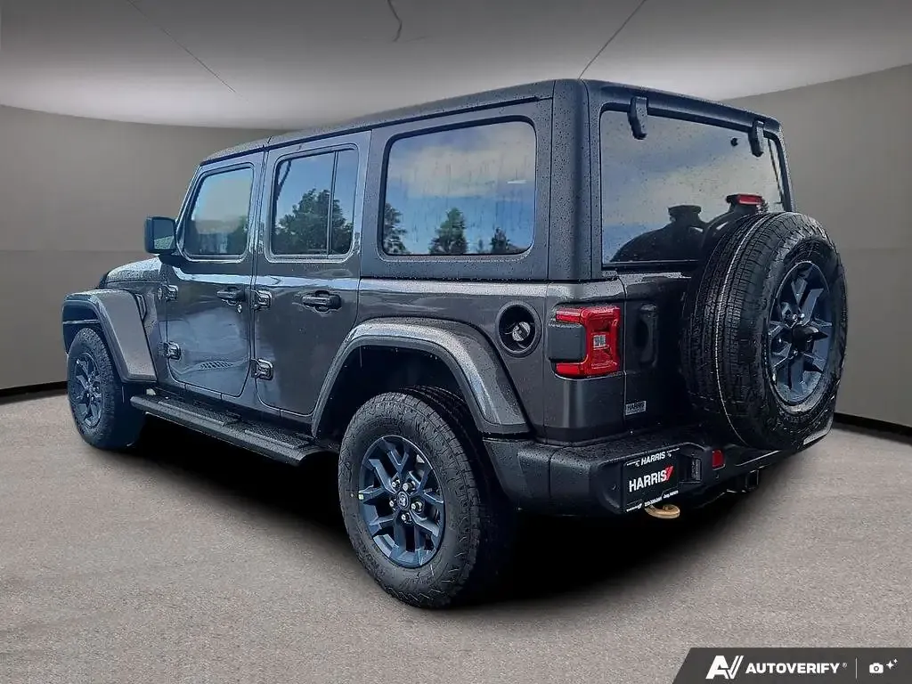 Jeep Wrangler 2026 photo 4