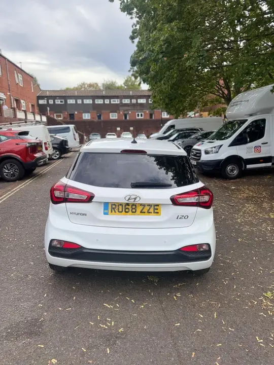 Hyundai I20 2018 photo 4