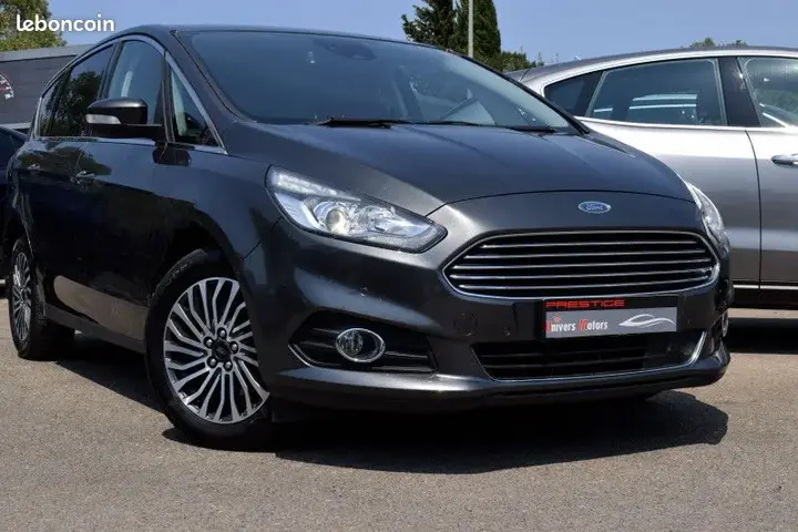 Ford S-Max
