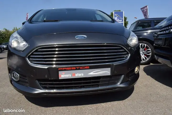 Ford S-Max 2019 photo 3