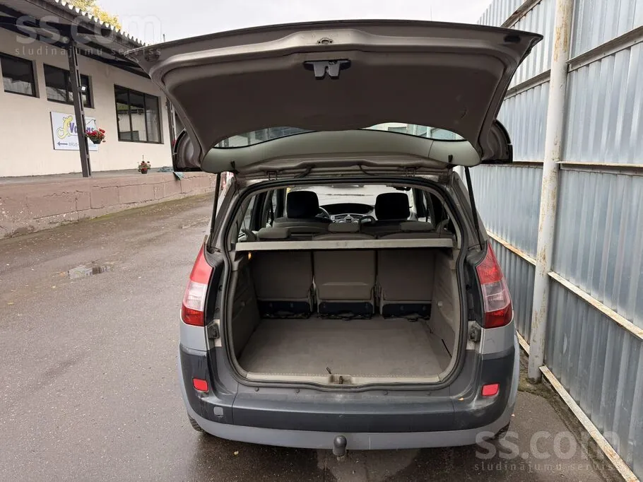 Renault Megane 2004 photo 5