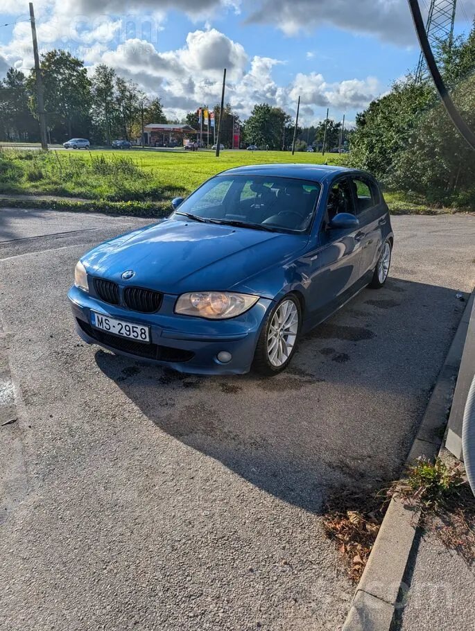 BMW 118