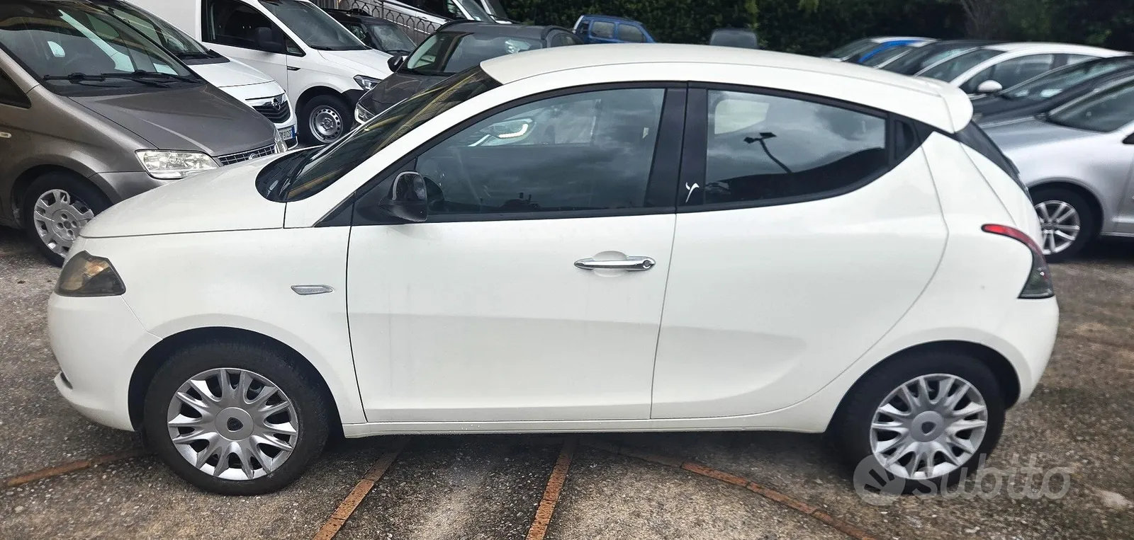 Lancia Ypsilon 2014 photo 5