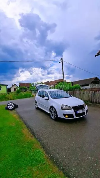 Volkswagen Golf 5 2005 photo 5
