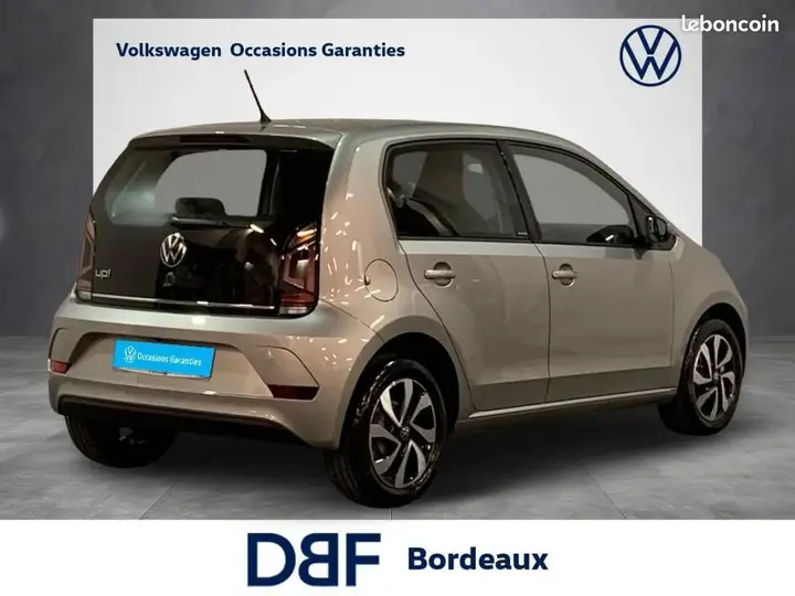 Volkswagen Up 2023 photo 5