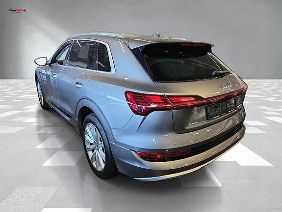 Audi E-Tron 2021 photo 4