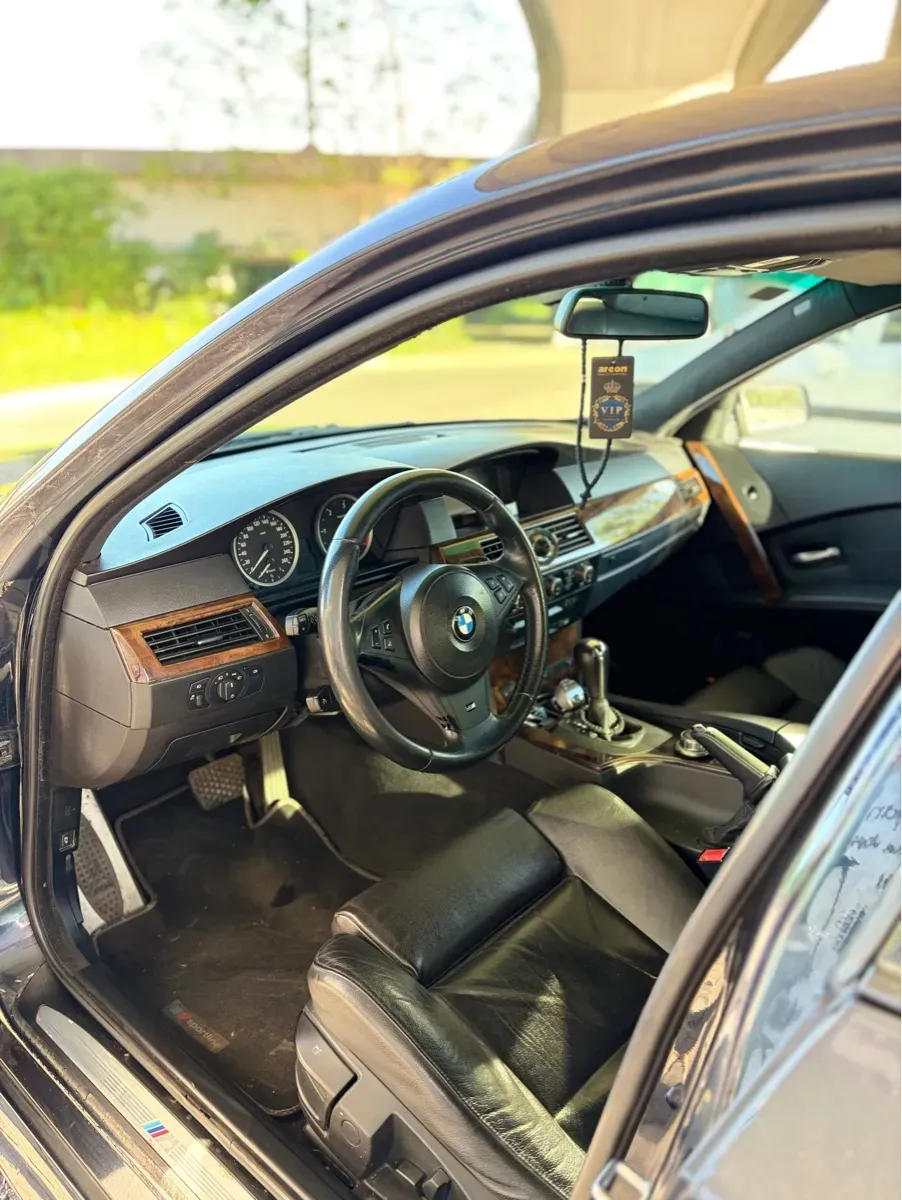 BMW 5 Series 2006 photo 3