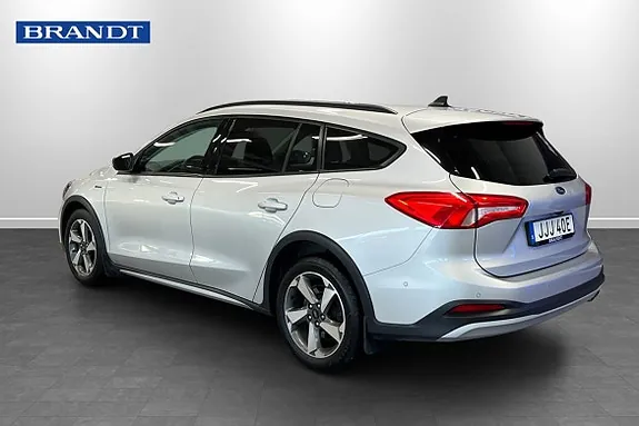 Ford Focus 2020 photo 2