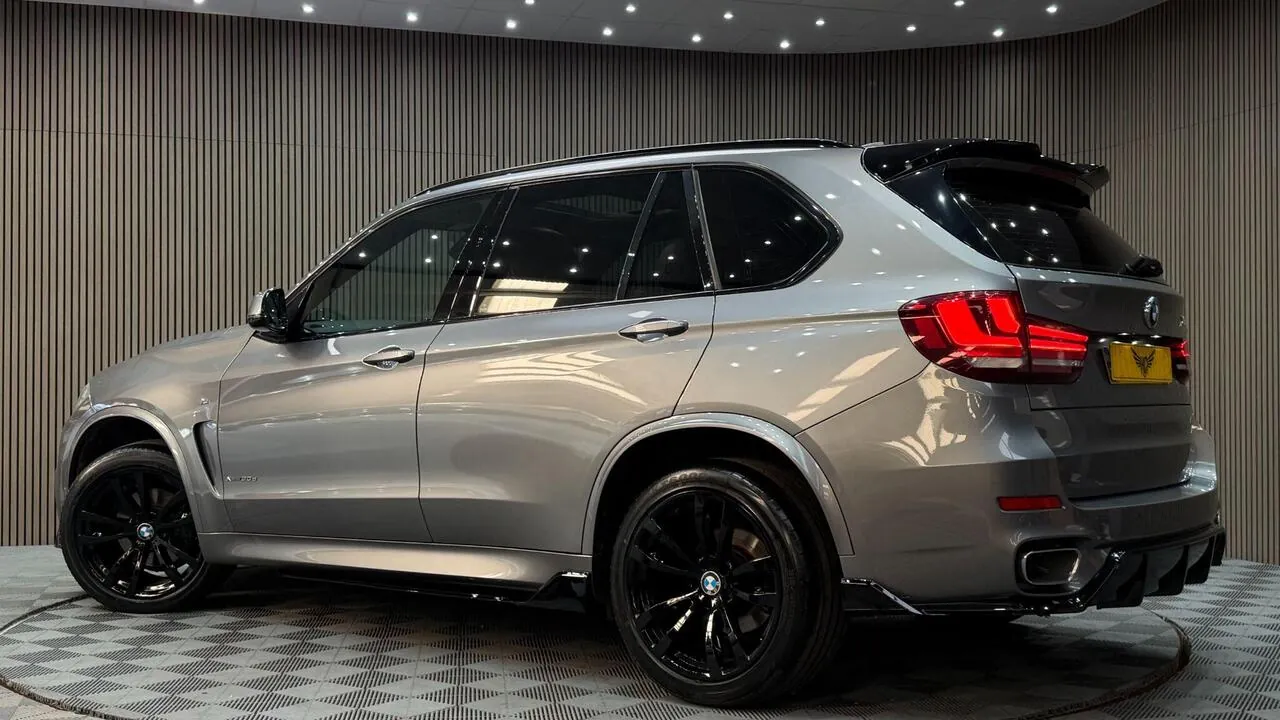 BMW X5 2016 photo 2