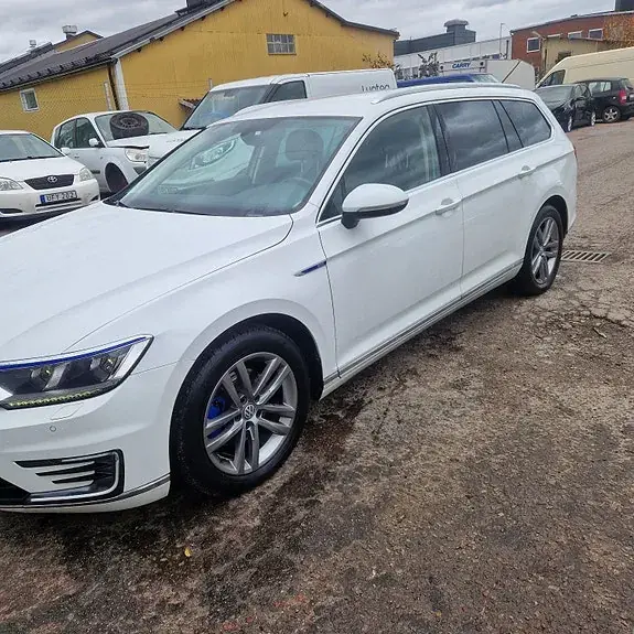 Volkswagen Passat 2017 photo 5