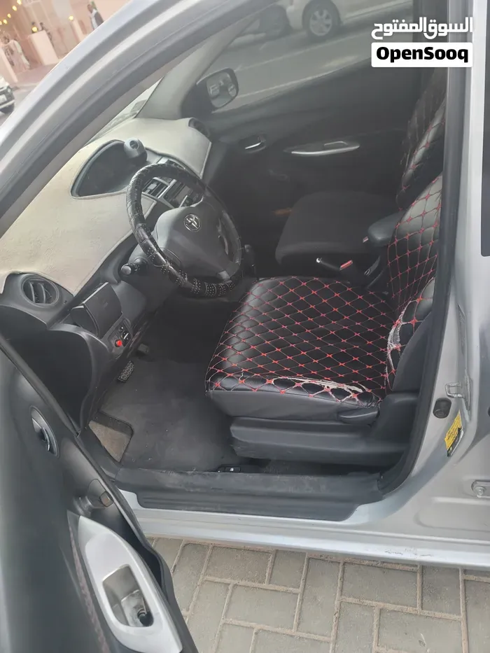 Toyota Yaris 2007 photo 4