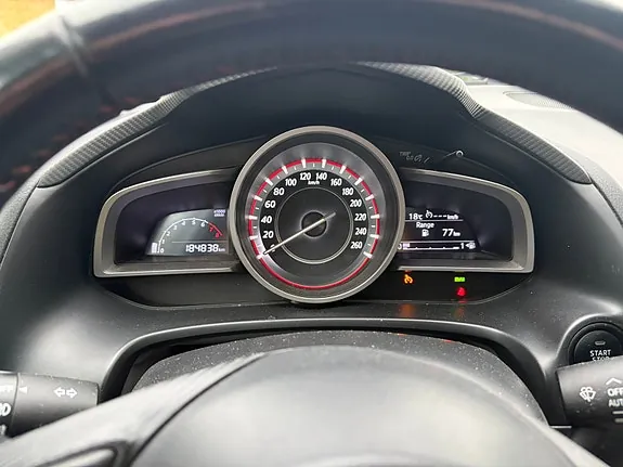 Mazda 3 2015 photo 5
