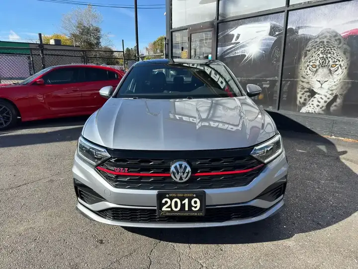 Volkswagen Jetta 2019 photo 2