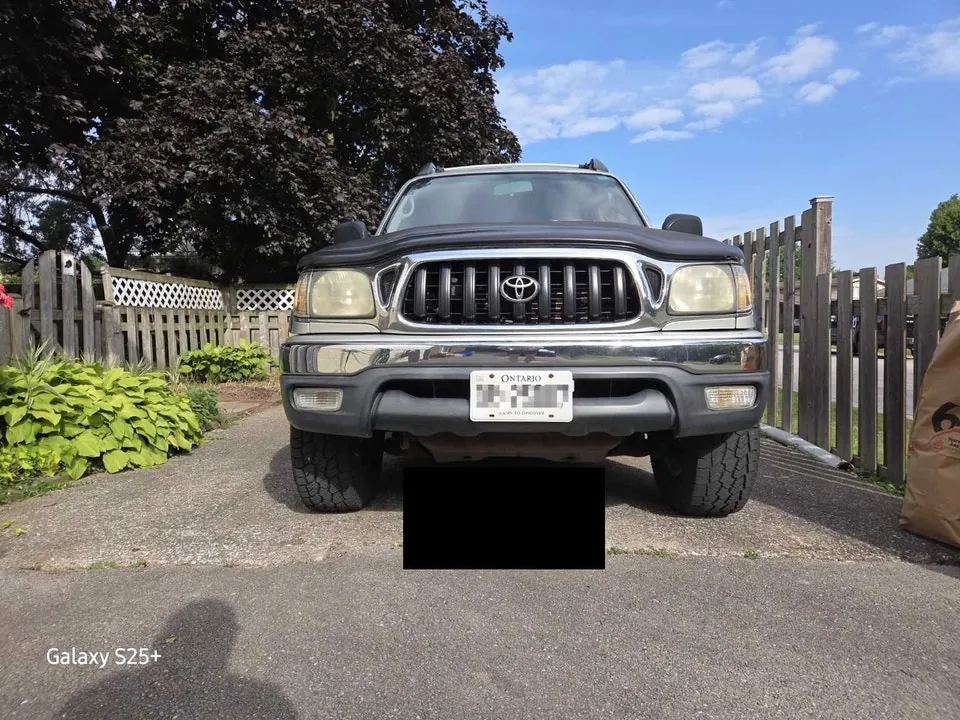 Toyota Tacoma 2002 photo 2