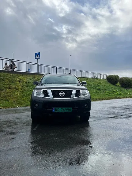 Nissan Pathfinder 2012 photo 2
