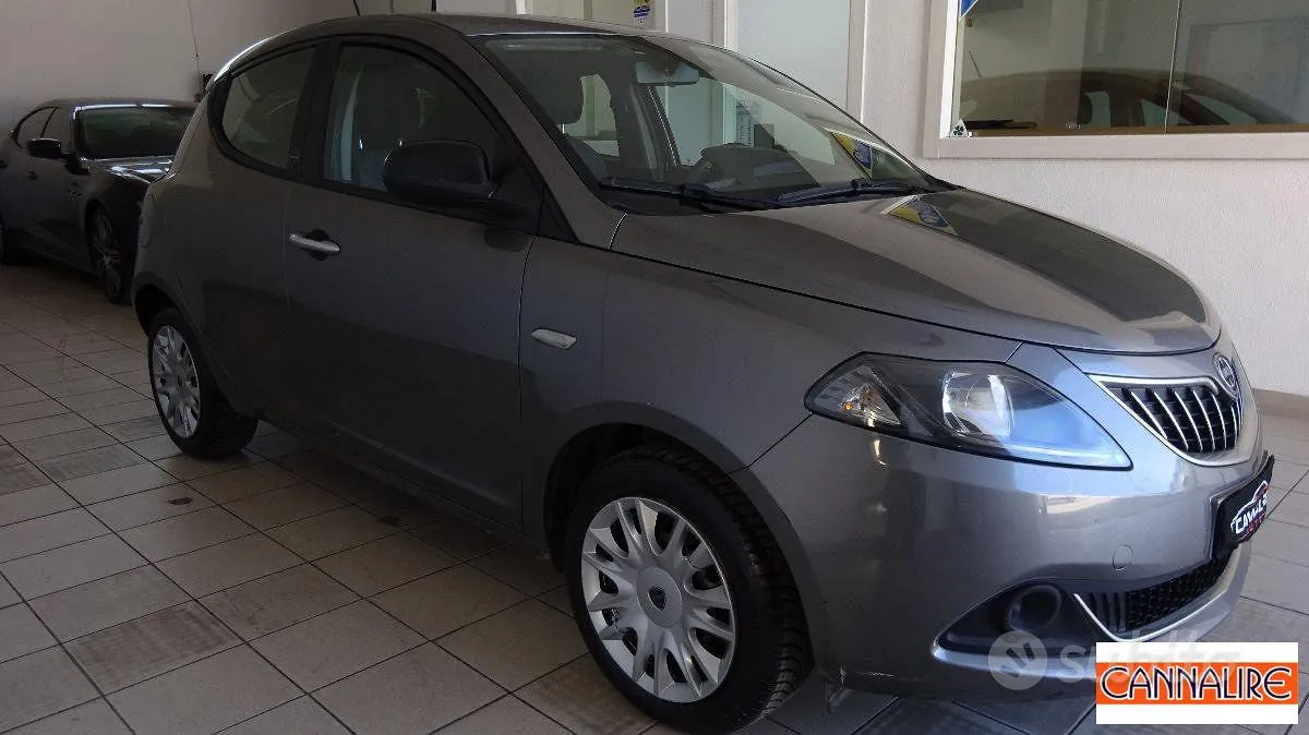 Lancia Ypsilon 2021 photo 3