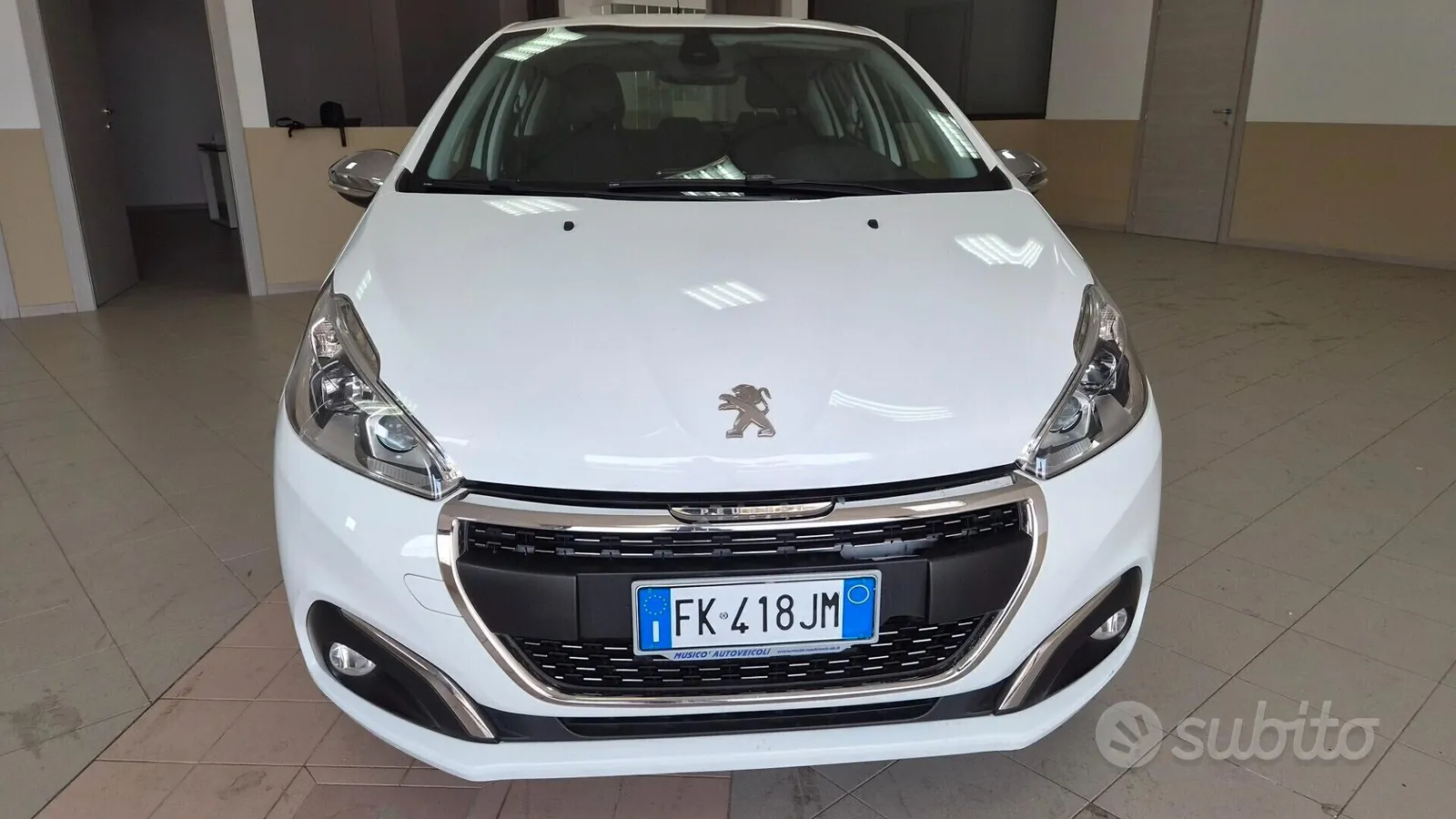 Peugeot 208 2017 photo 2