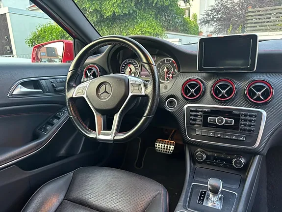 Mercedes-Benz A45 2014 photo 5