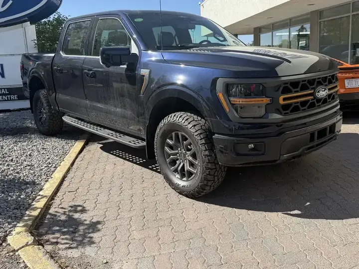 Ford F-150 2026 photo 2