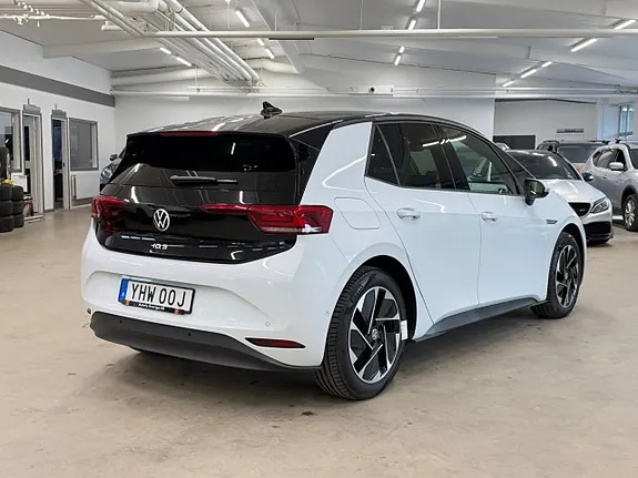 Volkswagen Id.3 2023 photo 3