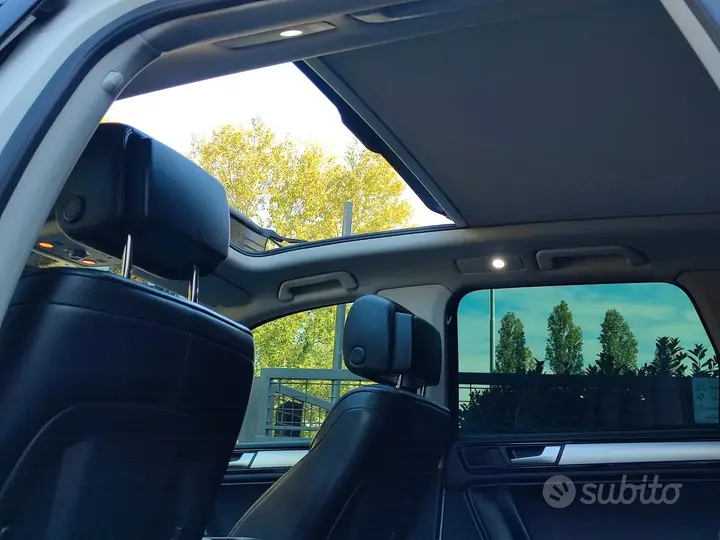 Volkswagen Touareg 2013 photo 4