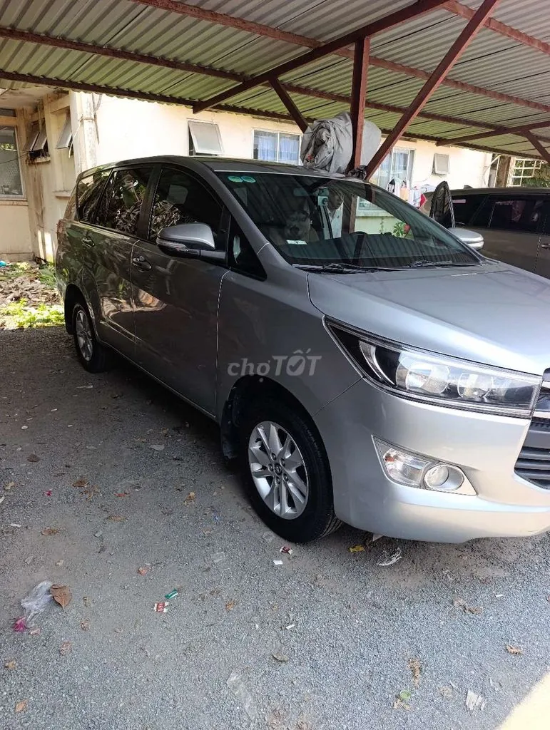Toyota Innova 2016 photo 2