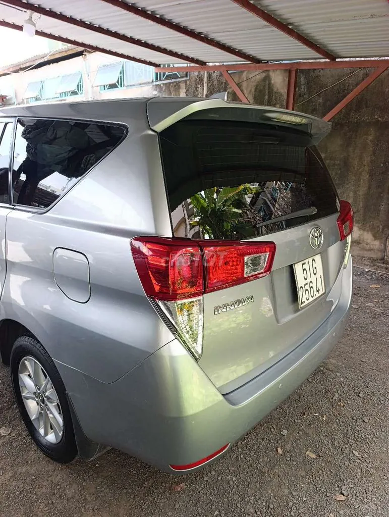 Toyota Innova 2016 photo 3
