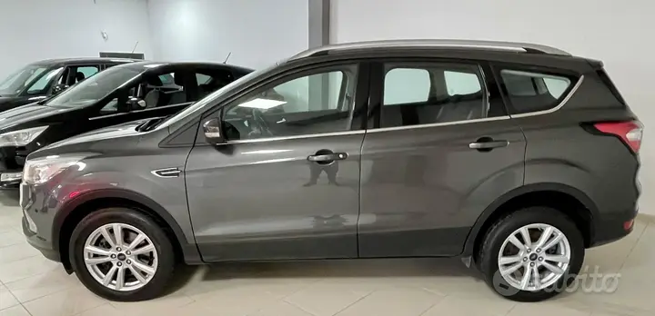 Ford Kuga 2018 photo 2